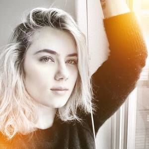 Meet your Posher, Angelica